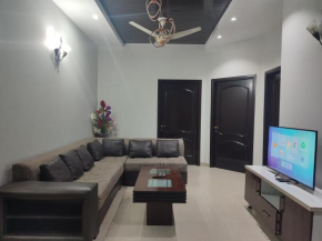 Fully Serviced 2BR First Floor Near Shaukat Khanum